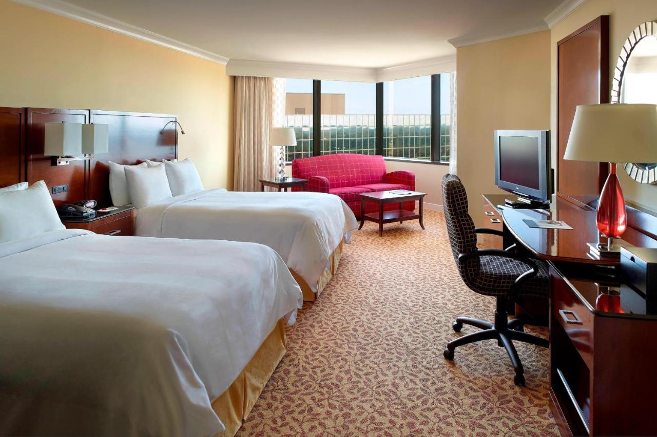 New Orleans Marriott Metairie At Lakeway Exterior photo