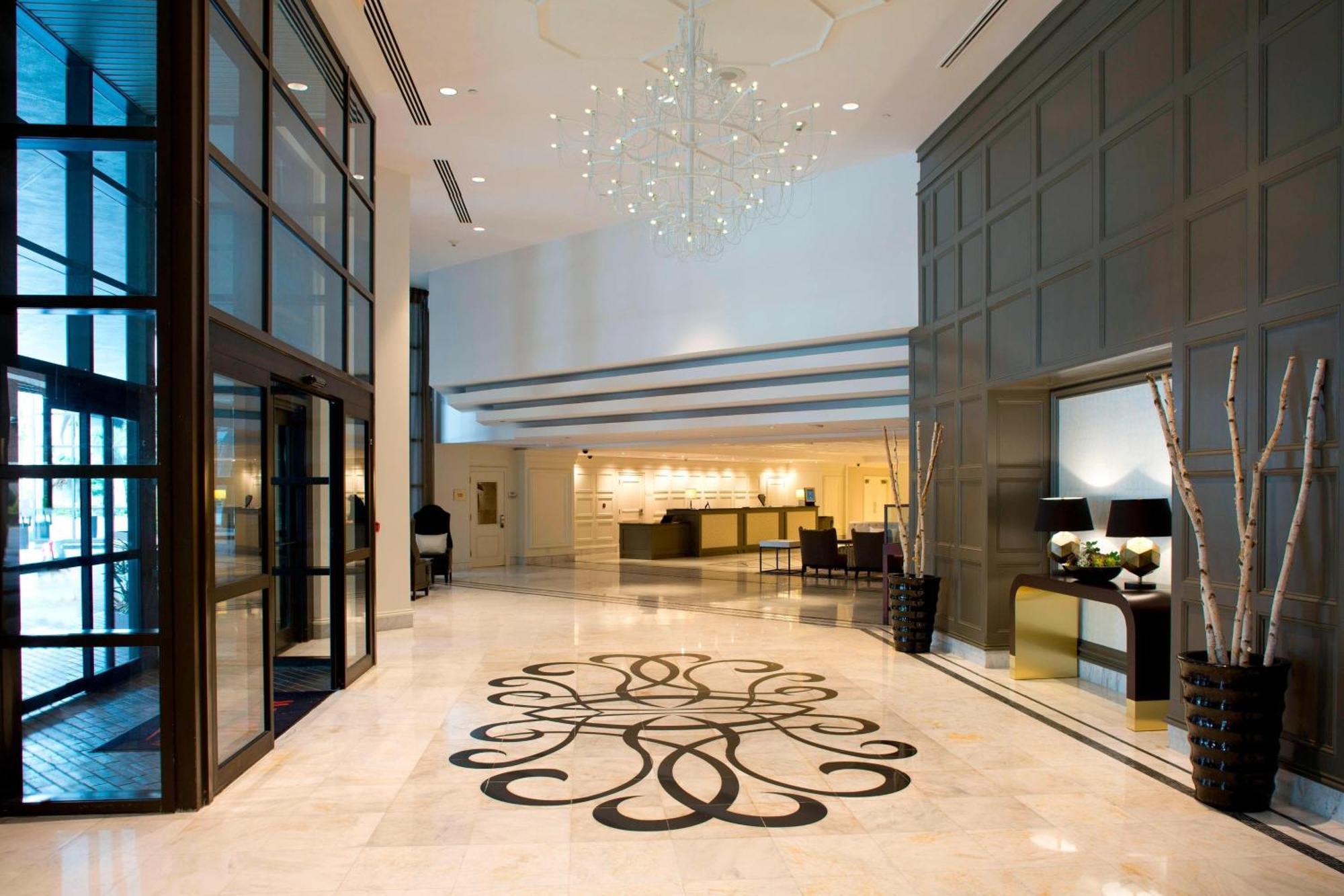New Orleans Marriott Metairie At Lakeway Exterior photo