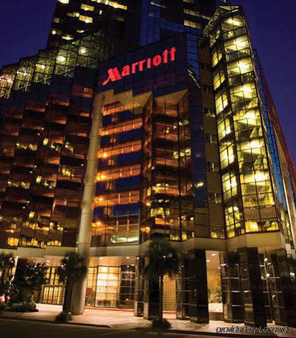 New Orleans Marriott Metairie At Lakeway Exterior photo